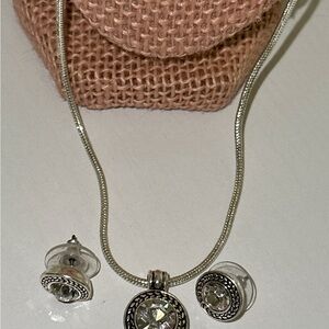 Elegant Silver/Black Tone Napier Rhinestone Jewelry Set